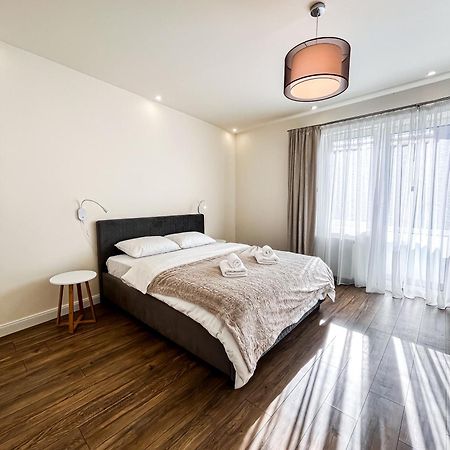 La Teatru - 2Bd Apartment Near Theatre And Old Town براشوف المظهر الخارجي الصورة